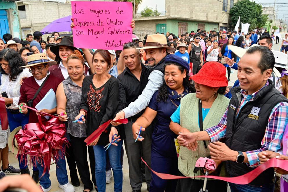 Boletín 217.- Miguel Gutiérrez entrega obras por más de 19 millones de pesos en Jardines de Chalco, Tres Marías y Nueva San Isidro