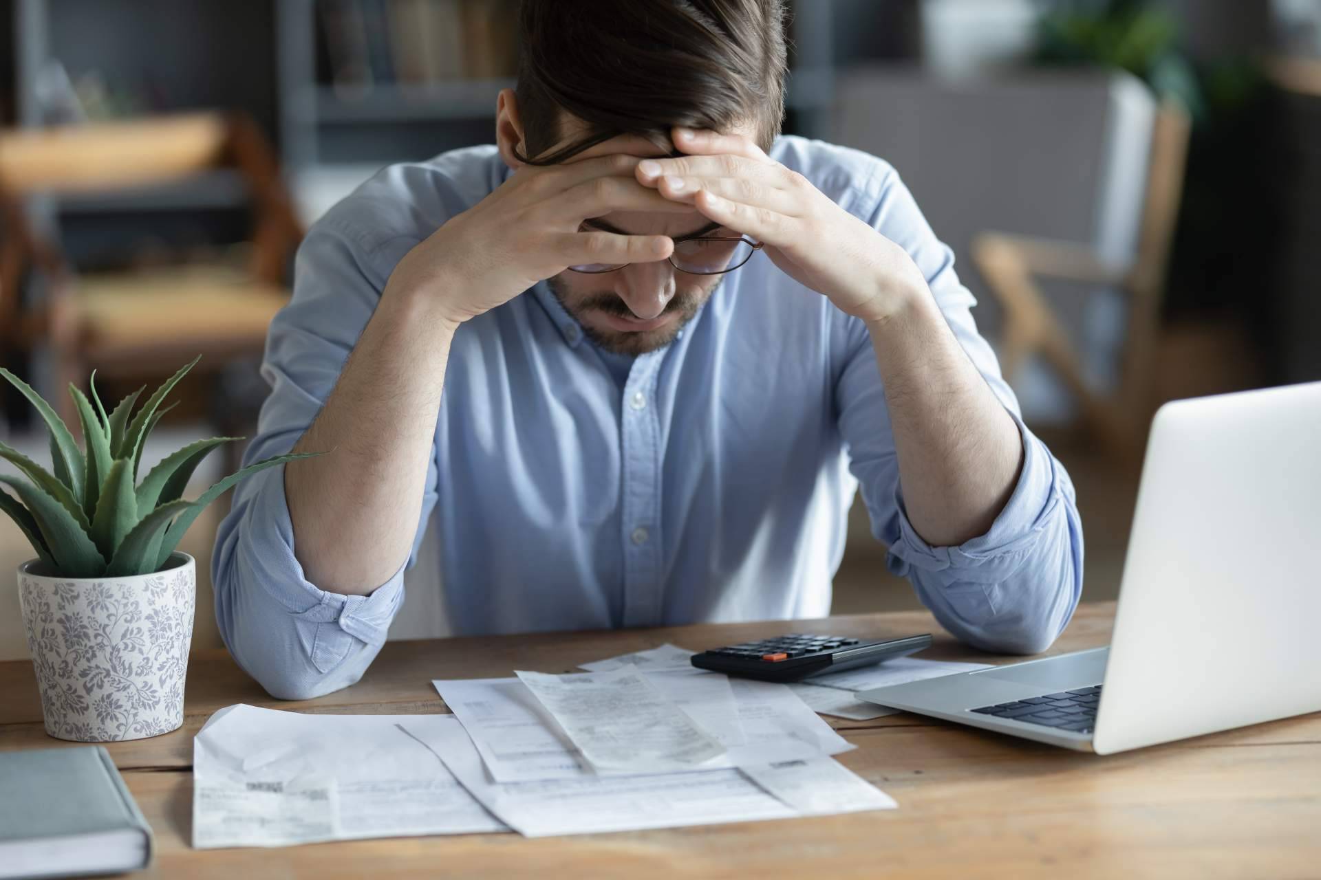 Cómo Negociar y Liquidar Deudas; Guía para Mejorar la Salud Financiera