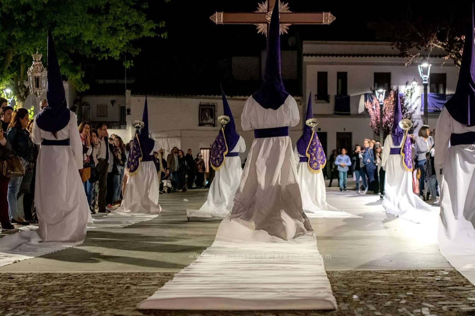 Semana Santa en Jerez de los Caballeros; Un viaje al corazón de la pasión y el arte sacro